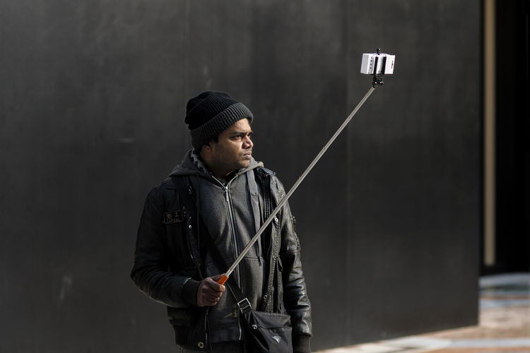 Secret Service zabrania korzystać z selfie sticków